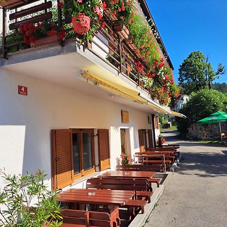 Farm Stay Pri Cepcovih Golac Exterior photo