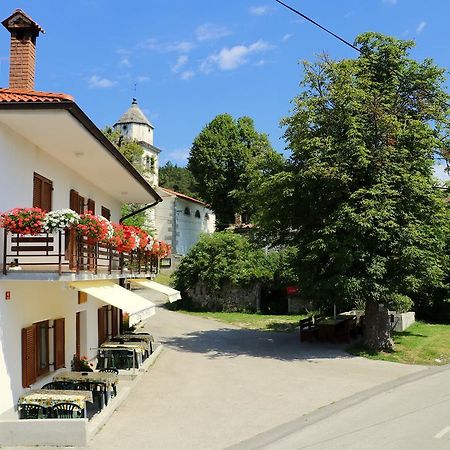 Farm Stay Pri Cepcovih Golac Exterior photo